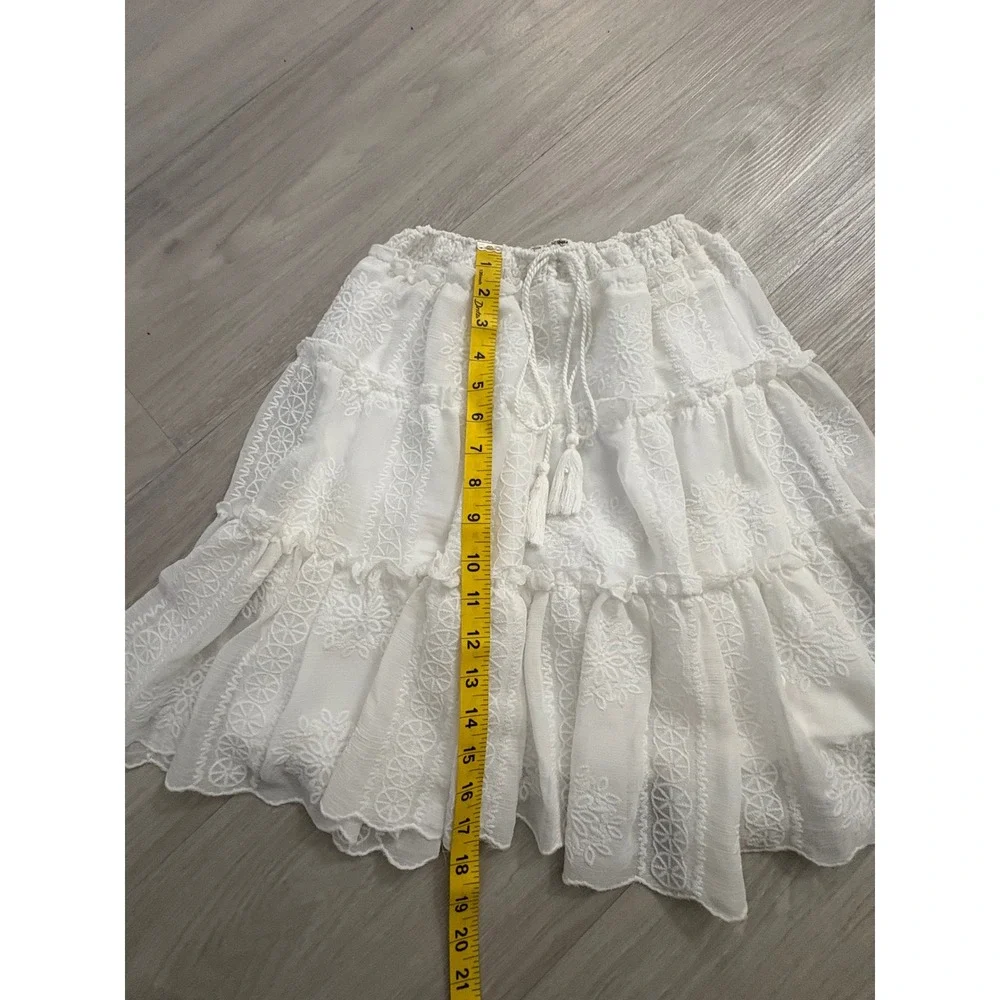 Blu Pepper Mini Skirt Women White Embroidered Tiered Skirt Tassel Drawstring XS